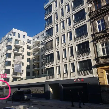 Harry's Apartment/centrum/parking Apartment *